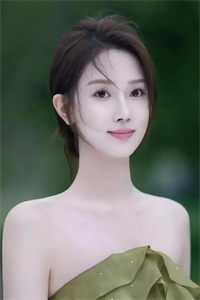 被迫成为假千金后
