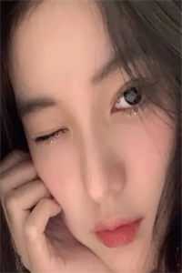 半生荒唐，半世梦