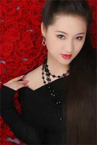 新婚夜，老公让青梅睡婚床