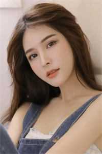 我和未婚妻双重生后，将她送进了监狱