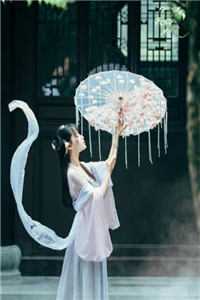 穿书后，总裁他虎视眈眈要夺我