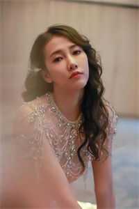 女儿升学宴上，妻子和助理将我拦在门外