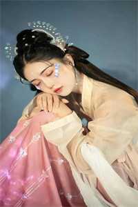 此情脉脉终难诉