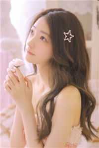 月儿明，风儿轻
