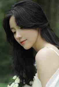 万人嫌孤女被污蔑后，她厮杀而来