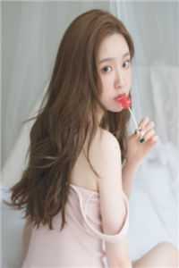 皇帝决定选择穿越女后，皇后娘娘登基了