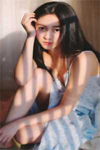 后妈把妹妹当狗驯养后，我杀疯了