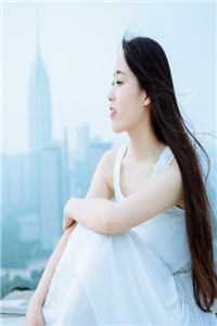 我在霸总家蹭饭，蹭到被求婚