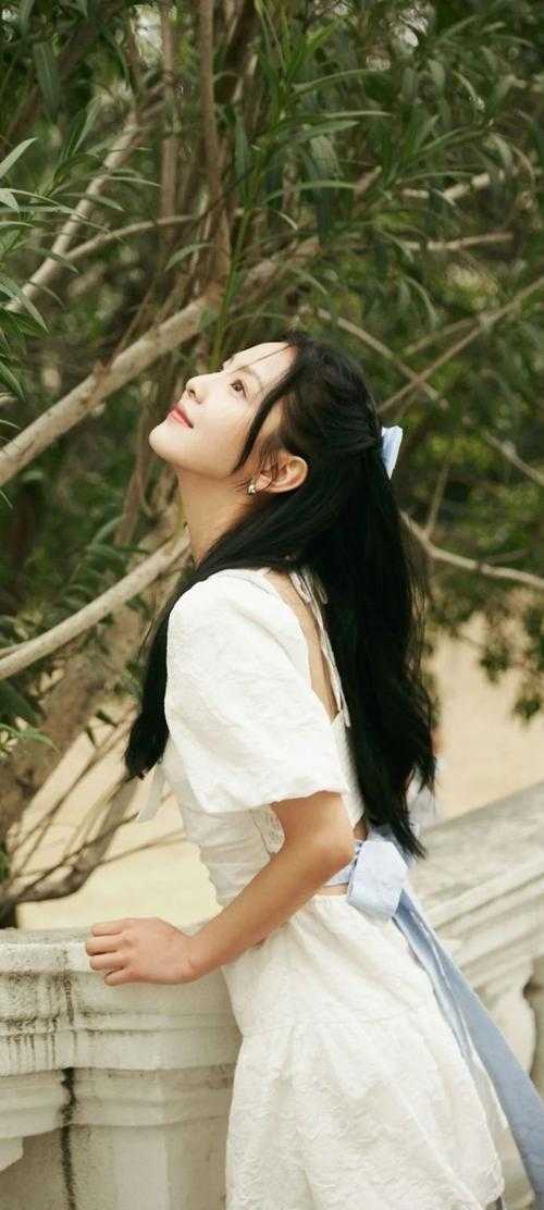 沈小姐高调闪婚后，陆总哭红了眼