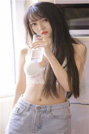 退婚逃出国，大佬追我满世界跑