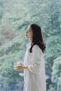 退婚逃出国，大佬追我满世界跑
