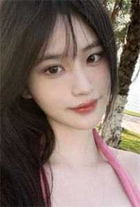 未婚夫父母好心收养我，我下毒灭他全村