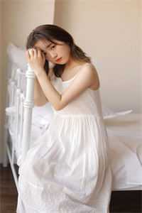 坐拥女帝后，退婚的未婚妻后悔了