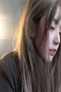 儿子变影帝，亲爹出现了
