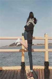 清枝落尽难许卿