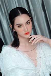 穿成袖珍小人，被先生买下当老婆养(祁然亚里斯)新热门小说_最新好看小说推荐穿成袖珍小人，被先生买下当老婆养(祁然亚里斯)