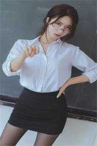 替婚后，未婚夫盯上替身我