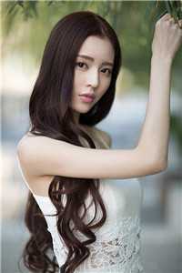 高考当天，我放任校草调转送考大巴带全班救首富独女