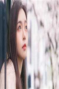 我以枯木吻落花