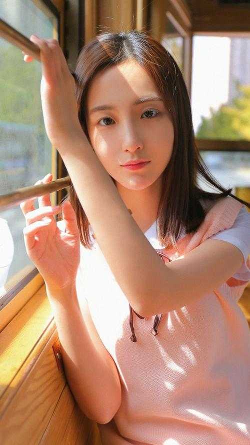 锦书休寄雁南飞