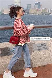 双胞胎妹妹被豪门虐死后，我把仇人虐杀了